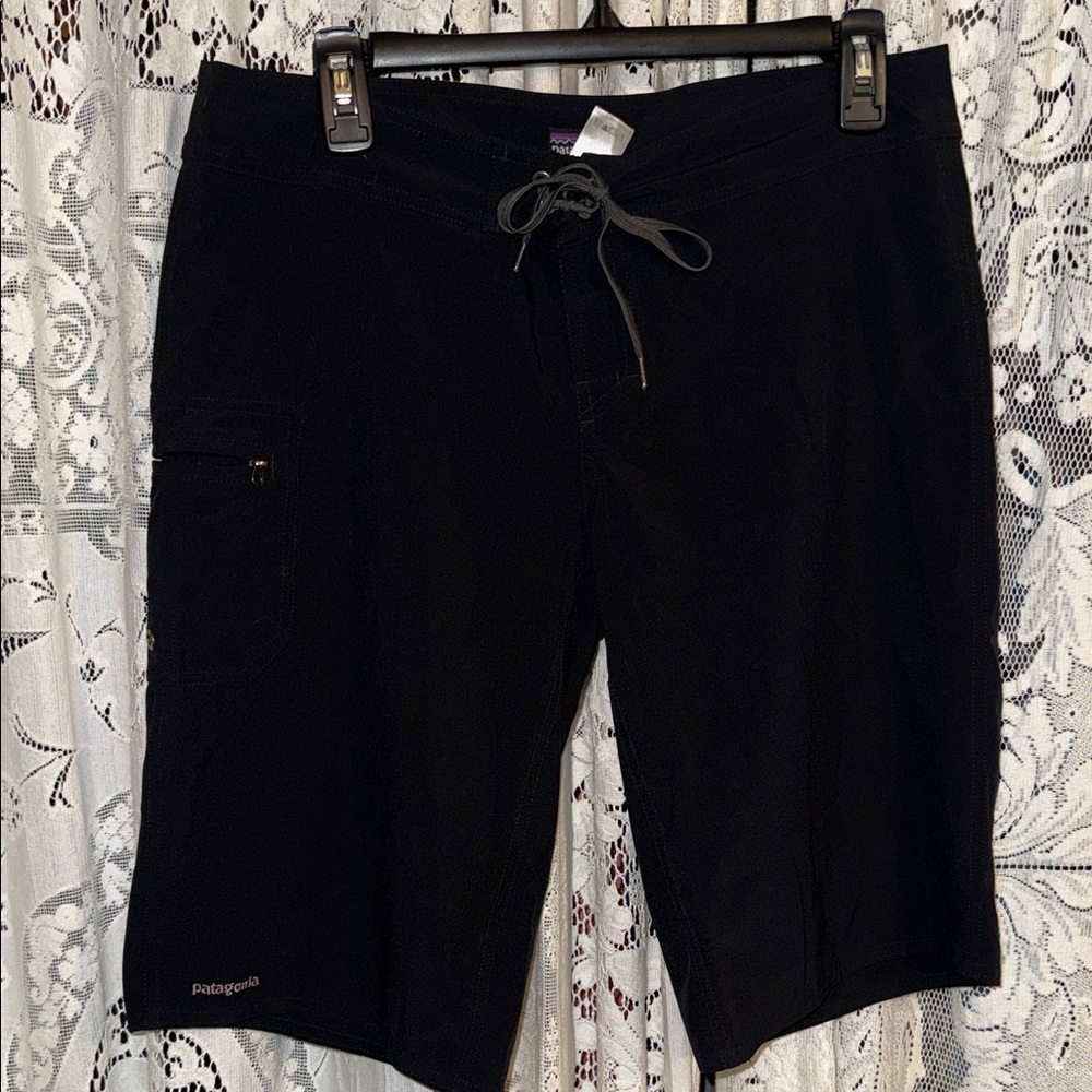 Patagonia Dark‎ Shorts with Drawstring